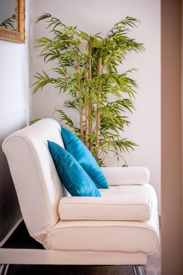 Carreteria - Design & Comfort - Prime Area Malaga Luaran gambar
